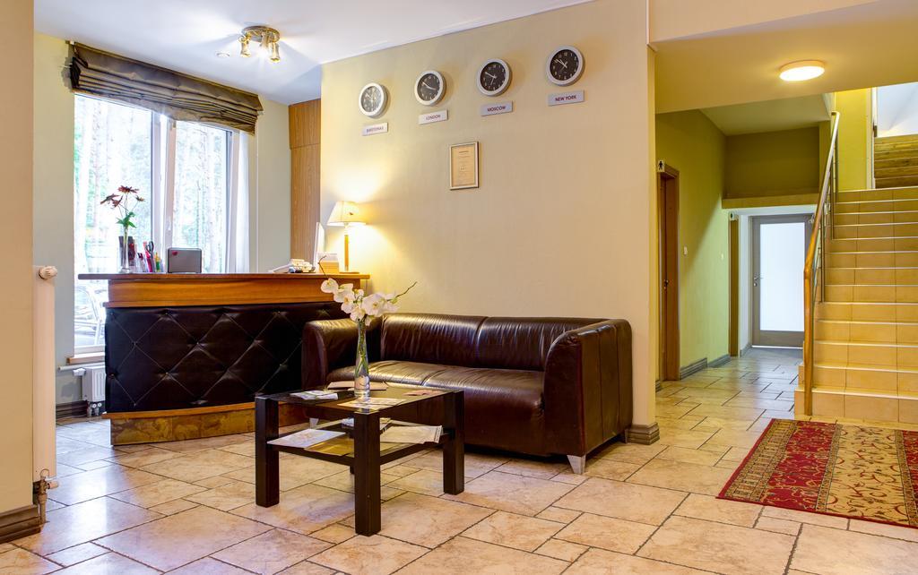 Hotel Sonata Μπίρστονας Εξωτερικό φωτογραφία
