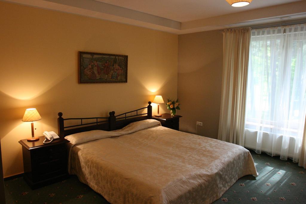 Hotel Sonata Μπίρστονας Εξωτερικό φωτογραφία